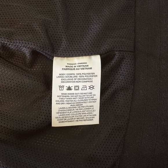 NWOT BIG KIDS (BOYS) LOOSE HIP-LENGTH NIKE SPORTSWEAR WINDRUNNER XL BLACK - Picture 11 of 15